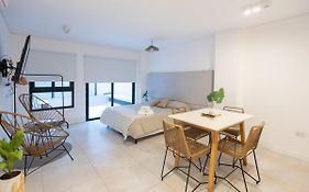 Para 2-Diseño moderno-Pileta-Zona tranquila